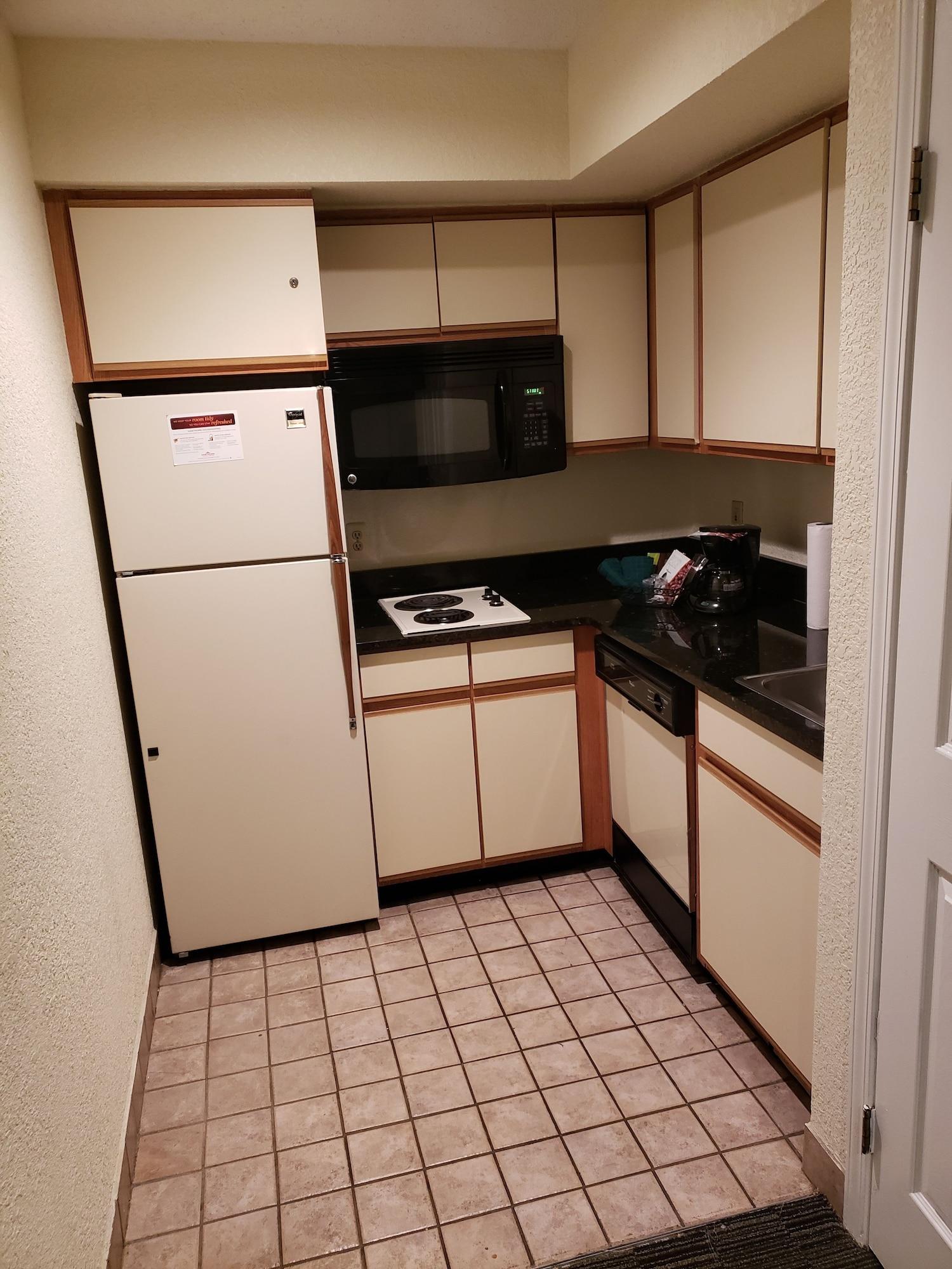 Affordable Suites Of America Detroit-沃伦 外观 照片