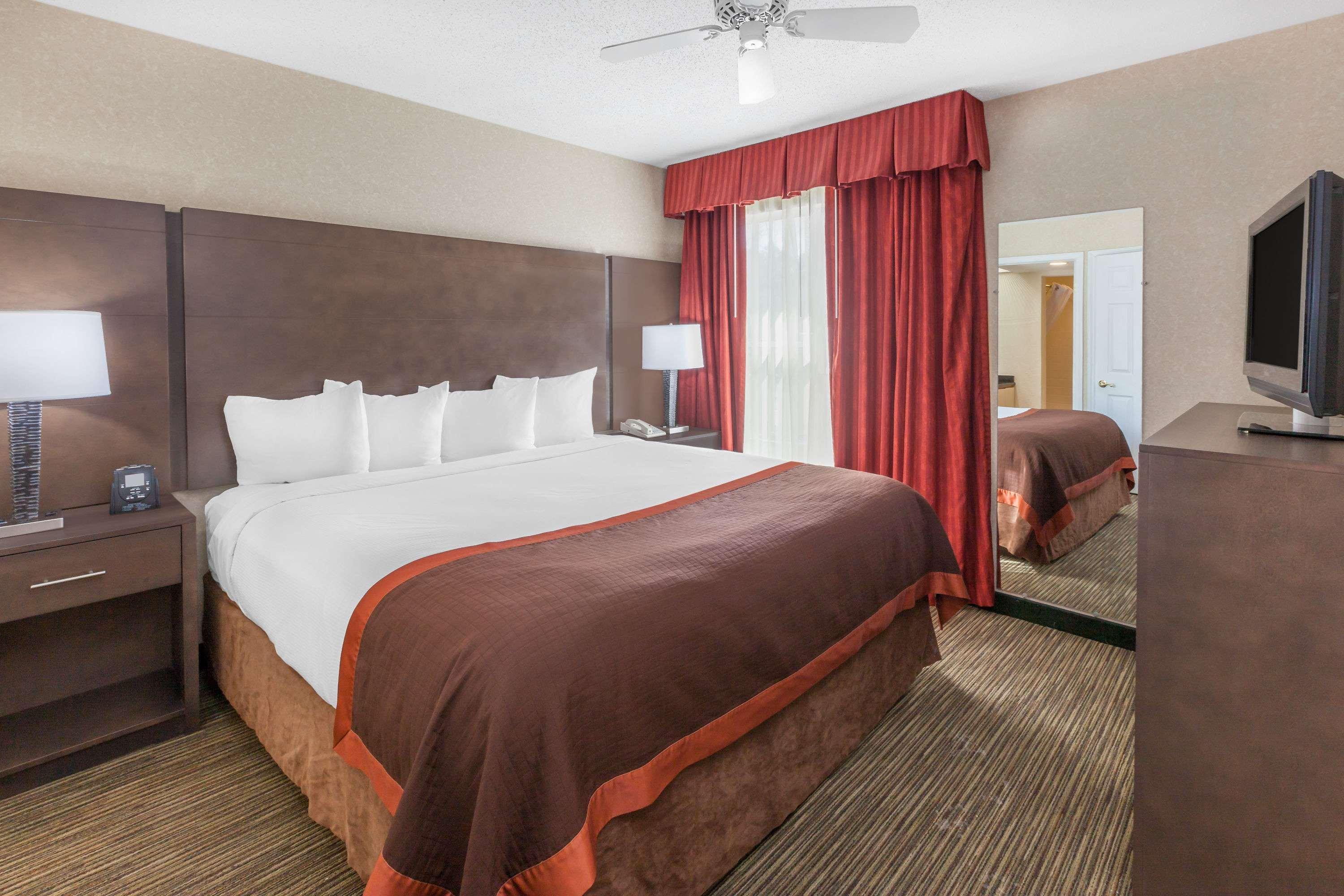 Affordable Suites Of America Detroit-沃伦 外观 照片