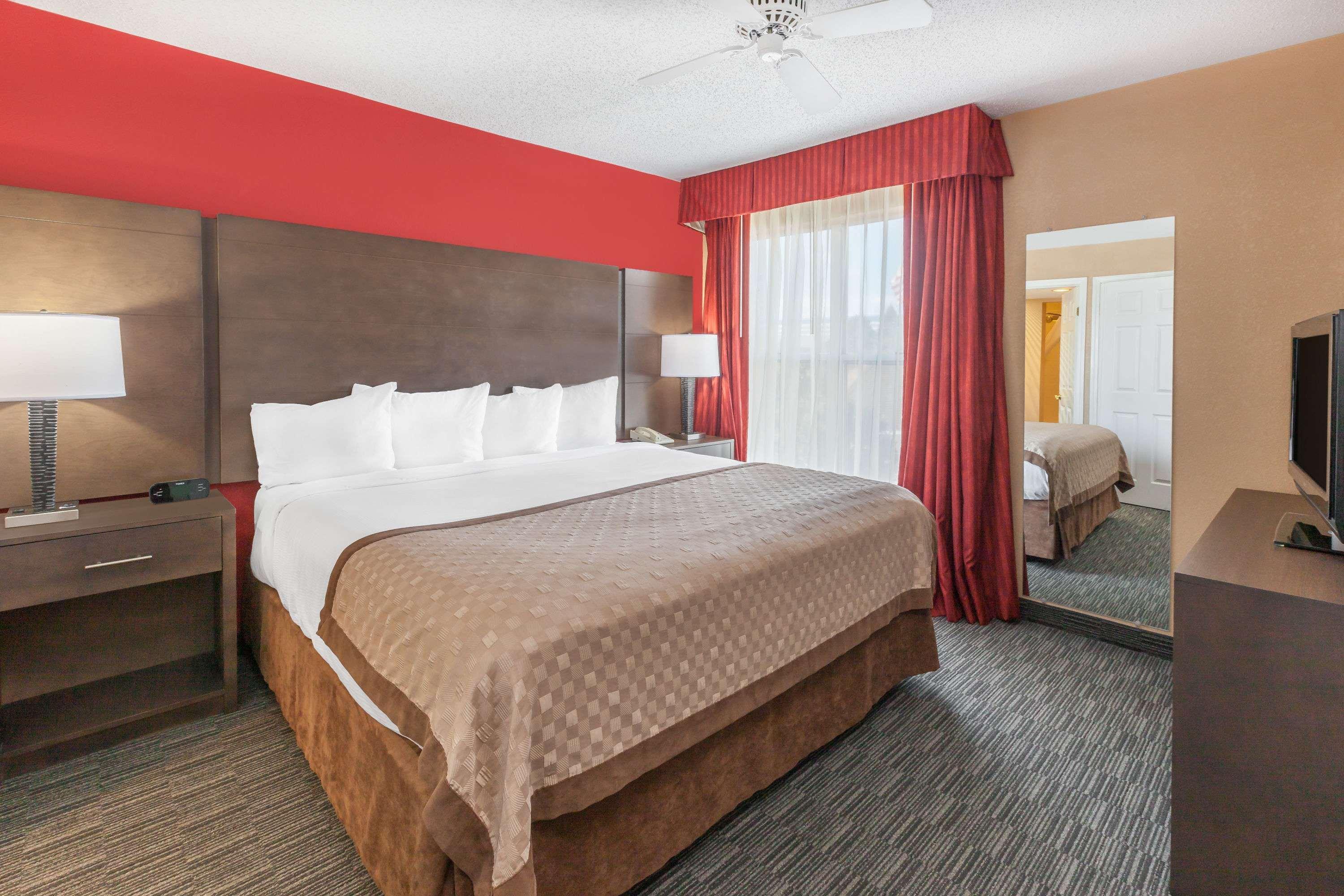 Affordable Suites Of America Detroit-沃伦 外观 照片